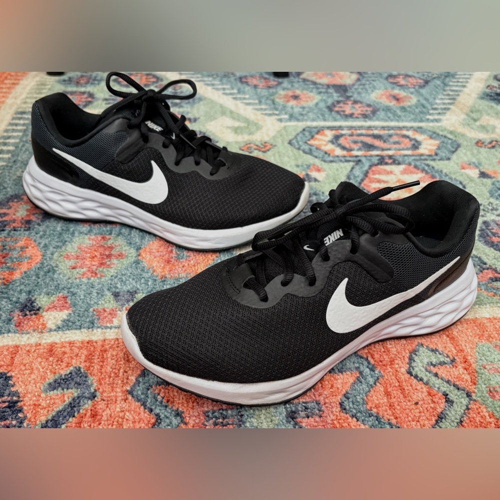 Nike Revolution 6 NN Women’s (DC3729-003) Black Size 10